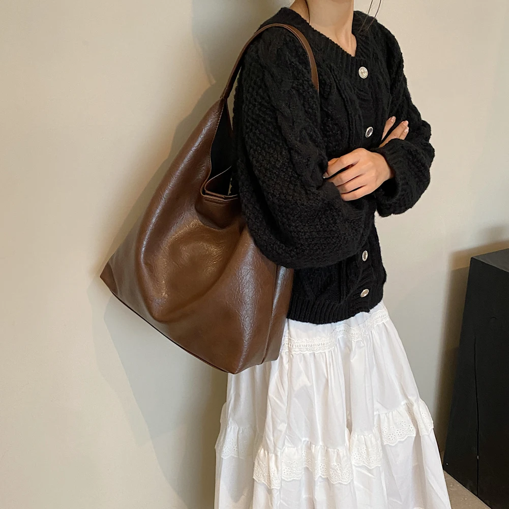 Retro Trendy Underarm Bag Soft PU Leather Casual Shoulder Purse with Purse Ladies Hobo Bag with Hasp Closure for Women and Girls